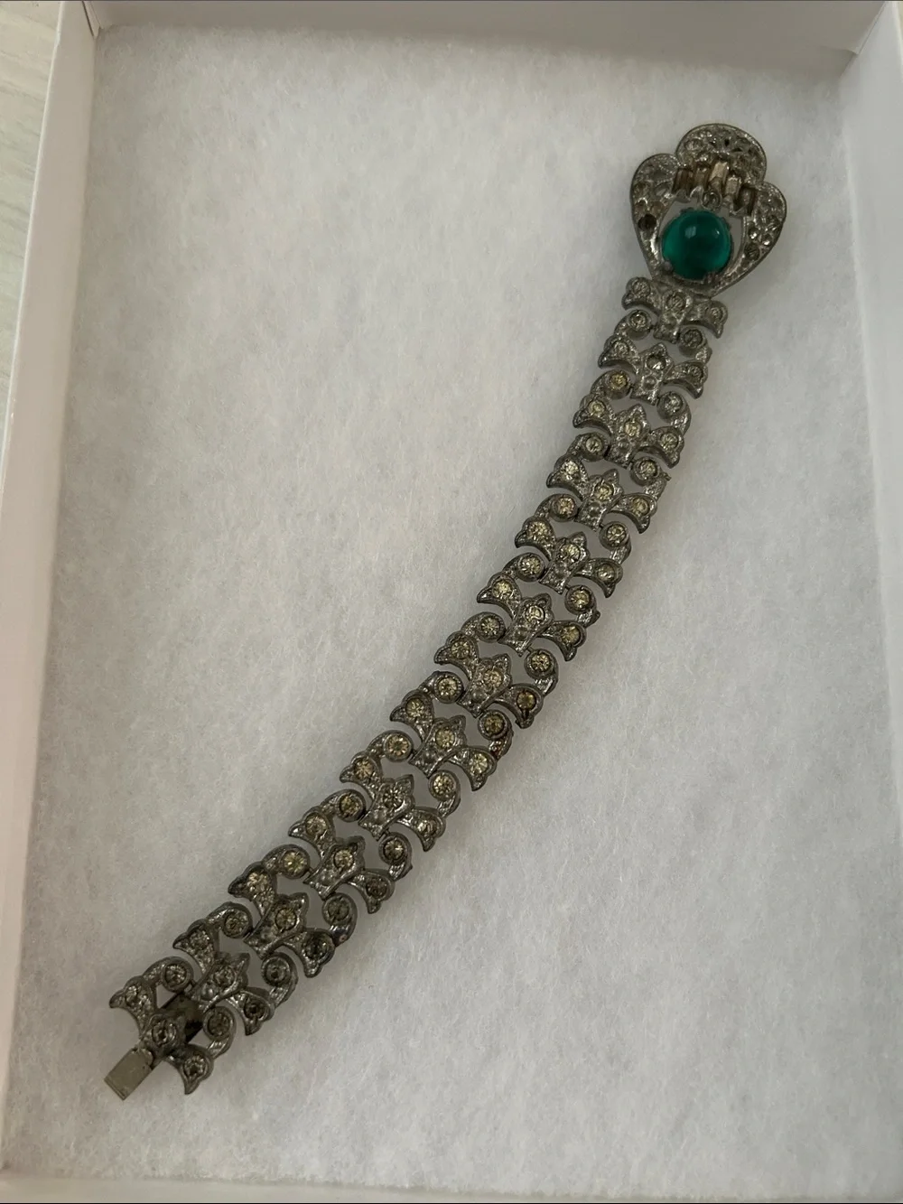 Art Deco Bracelet with Green Cabochon